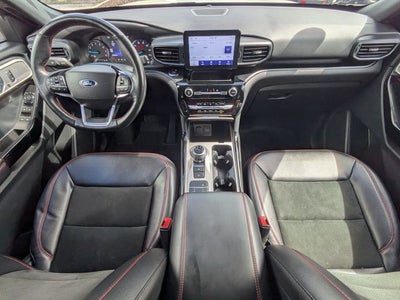 2022 Ford Explorer ST-Line