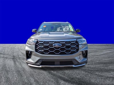 2025 Ford Explorer Platinum