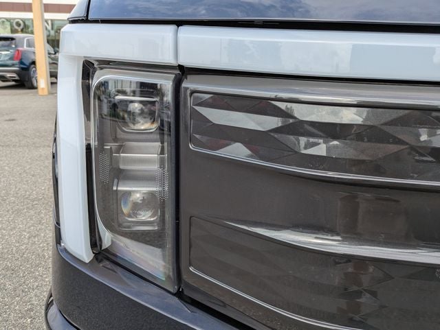 2024 Ford F-150 Lightning Platinum