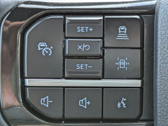 2024 Ford F-150 Lightning Platinum