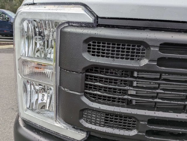 2027 Ford F-250SD XL