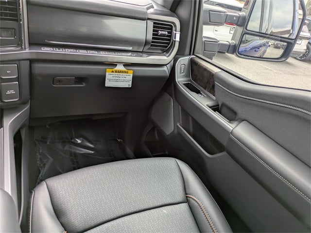 2026 Ford F-250SD Lariat BLACK WIDOW