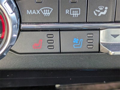 2022 Ford F-250SD Lariat BLACK WIDOW EDITION