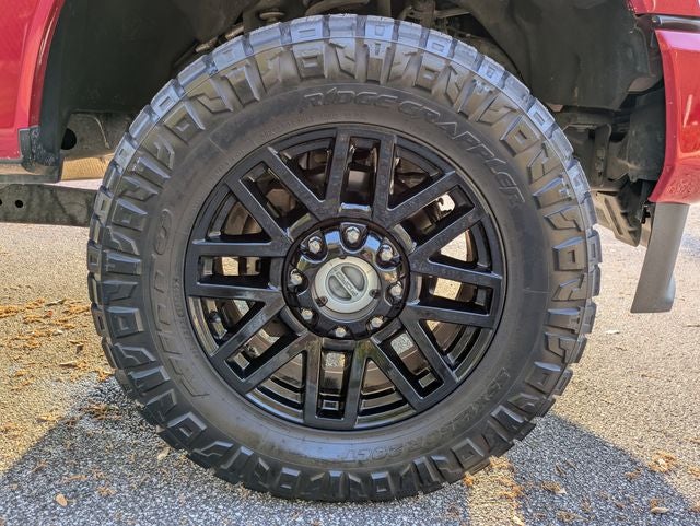 2022 Ford F-350SD Lariat