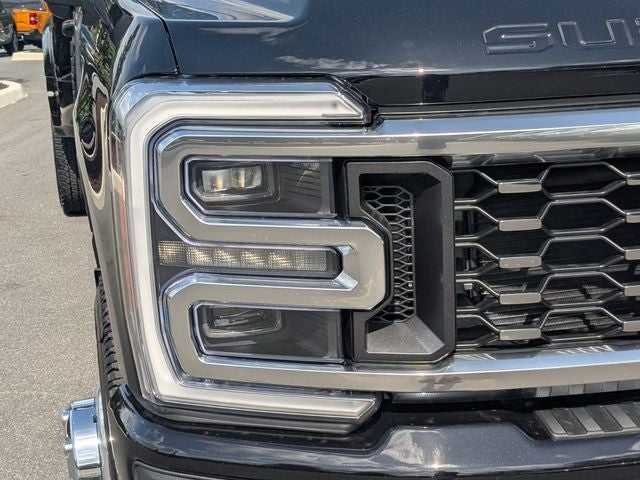 2026 Ford F-350SD Platinum DRW