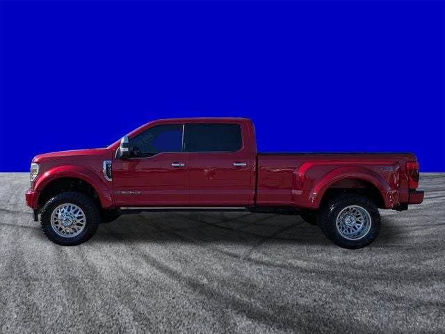 2022 Ford F-450SD Platinum
