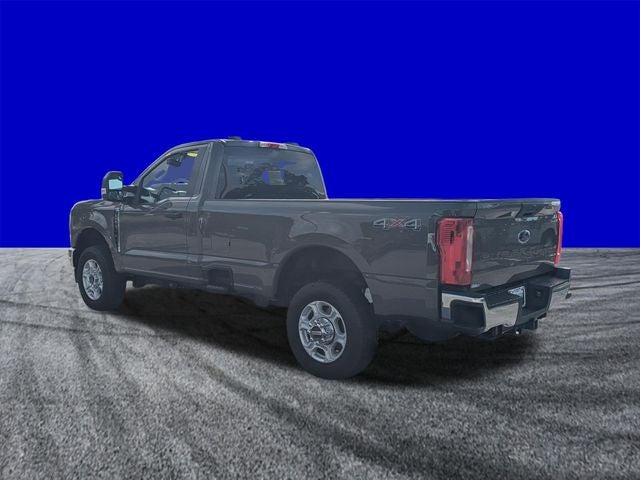 2026 Ford F-250 Super Duty XLT - Photo 6