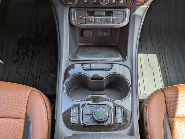 2020 GMC Acadia AT4