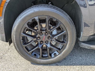 2025 GMC Yukon Elevation