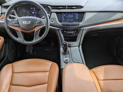 2021 Cadillac XT5 Premium Luxury