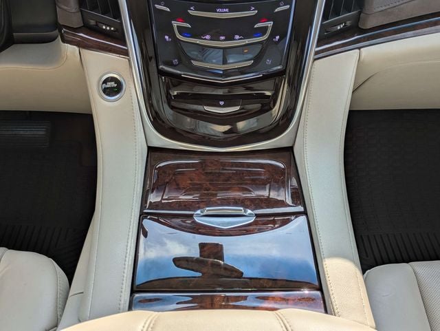 2016 Cadillac Escalade Base
