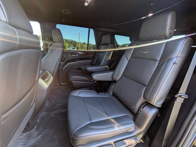 2023 Cadillac Escalade Luxury
