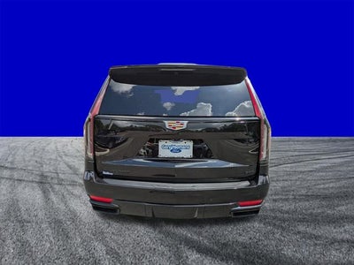 2022 Cadillac Escalade Sport