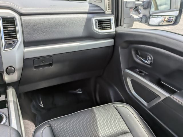 2017 Nissan Titan XD PRO-4X