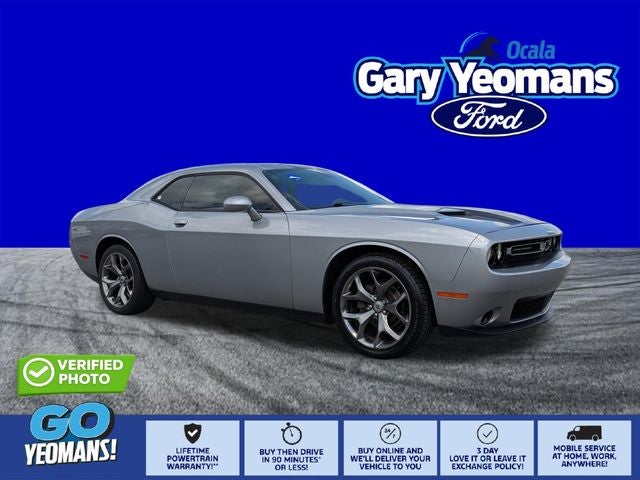 2017 Dodge Challenger SXT