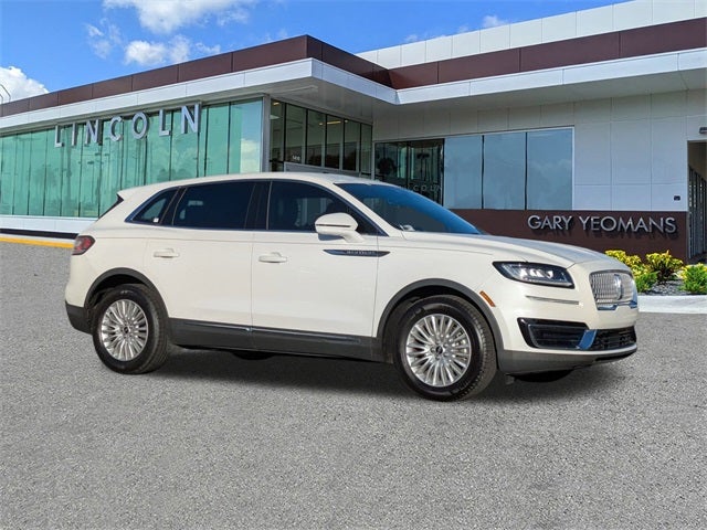 2020 Lincoln Nautilus Standard