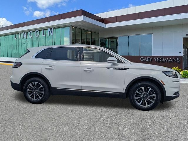 2023 Lincoln Nautilus Standard