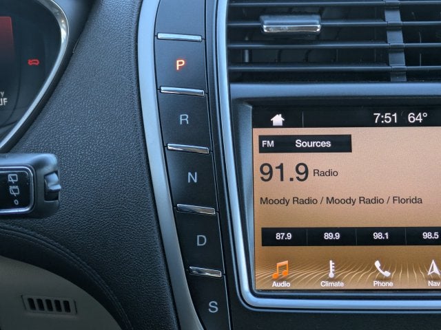 2019 Lincoln Nautilus Reserve