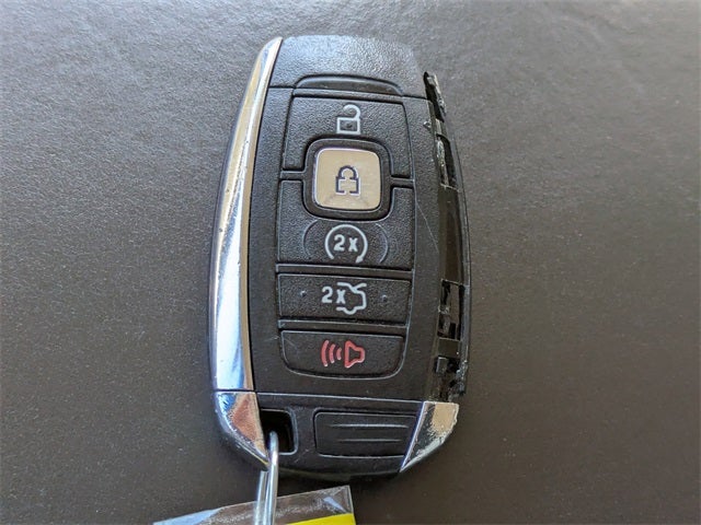 2019 Lincoln Nautilus Black Label