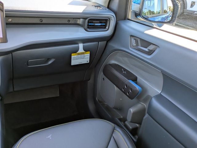 2026 Ford Maverick Lobo High