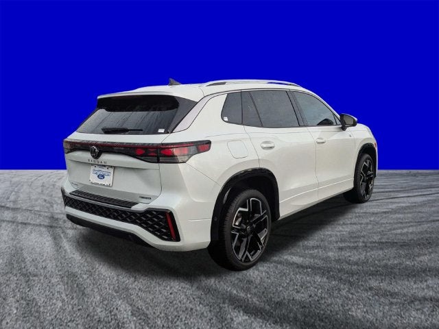 2026 Volkswagen Tiguan SEL R-Line Turbo