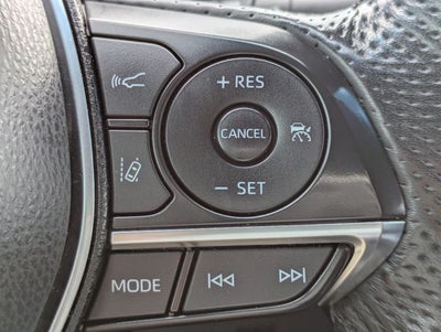 2022 Toyota Avalon Hybrid XSE