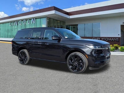2027 Lincoln Navigator Reserve