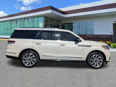2024 Lincoln Navigator Reserve
