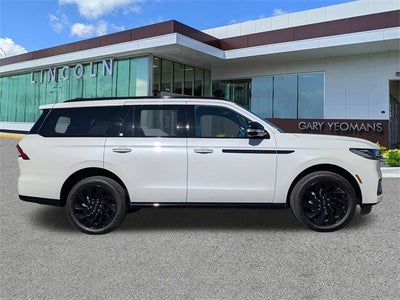 2025 Lincoln Navigator Reserve
