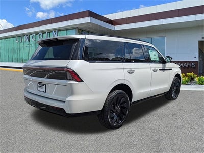 2025 Lincoln Navigator Reserve