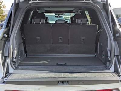 2027 Lincoln Navigator Reserve