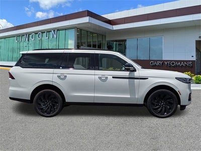 2025 Lincoln Navigator Reserve