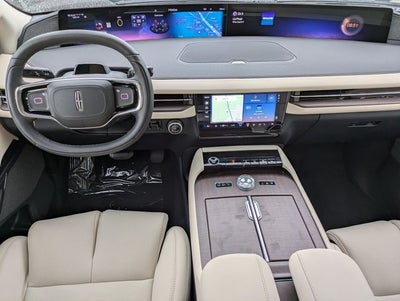 2027 Lincoln Navigator Reserve