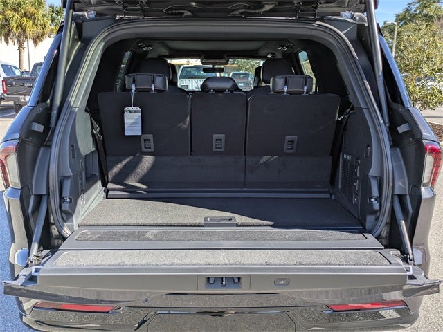 2025 Lincoln Navigator Black Label