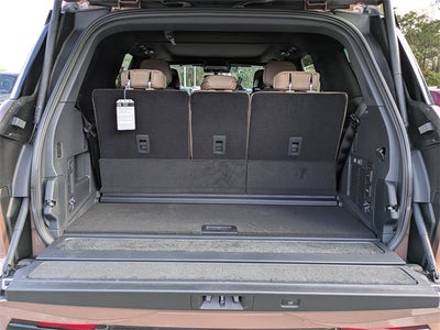 2025 Lincoln Navigator Black Label