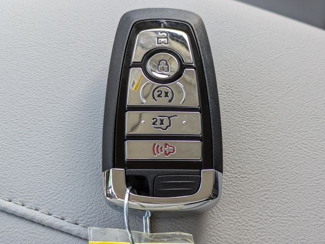 2026 Lincoln Navigator Premiere