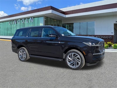 2026 Lincoln Navigator Premiere