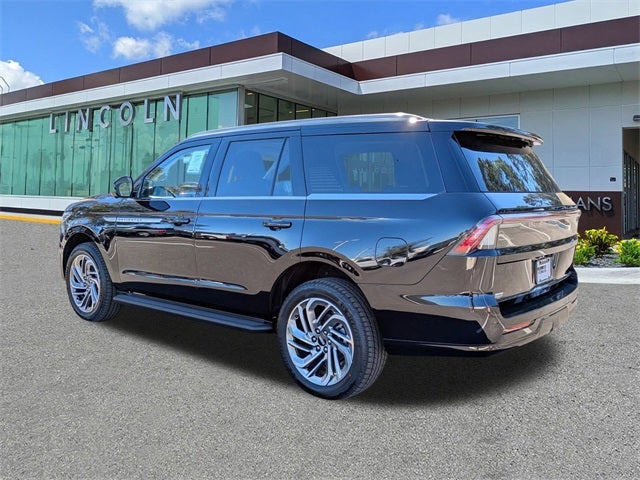 2026 Lincoln Navigator Premiere