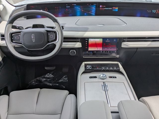 2026 Lincoln Navigator Premiere