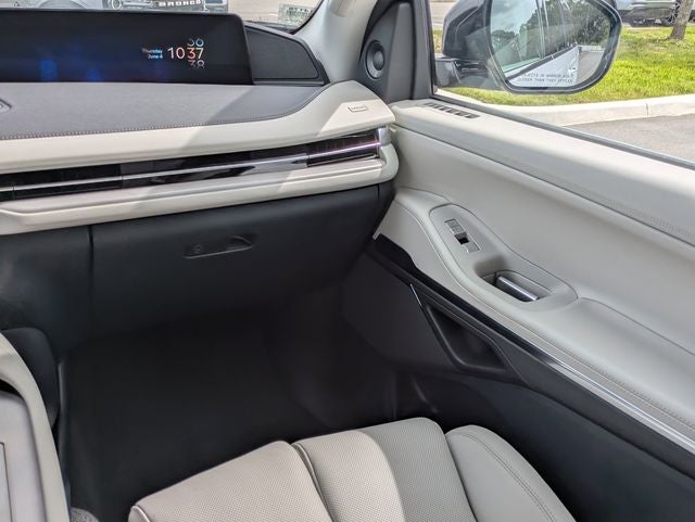 2026 Lincoln Navigator Premiere