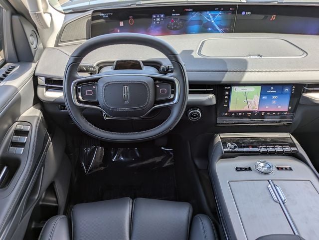 2027 Lincoln Navigator Premiere