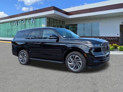 2027 Lincoln Navigator Premiere