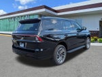 2027 Lincoln Navigator Premiere
