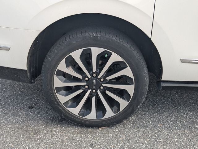 2023 Lincoln Navigator L Reserve