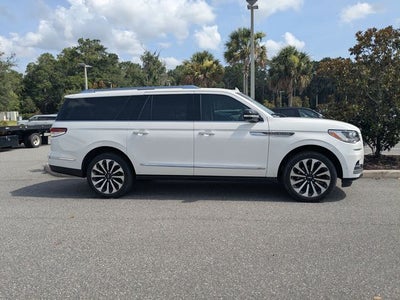 2023 Lincoln Navigator L Reserve