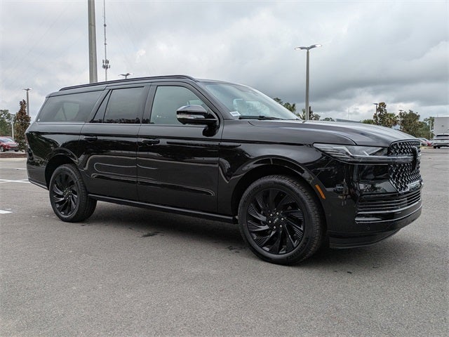 2025 Lincoln Navigator L Reserve