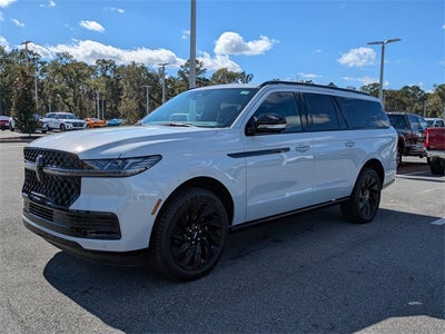 2026 Lincoln Navigator L Reserve
