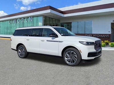 2027 Lincoln Navigator L Reserve
