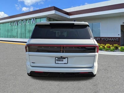2027 Lincoln Navigator L Reserve