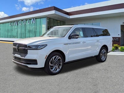 2027 Lincoln Navigator L Reserve